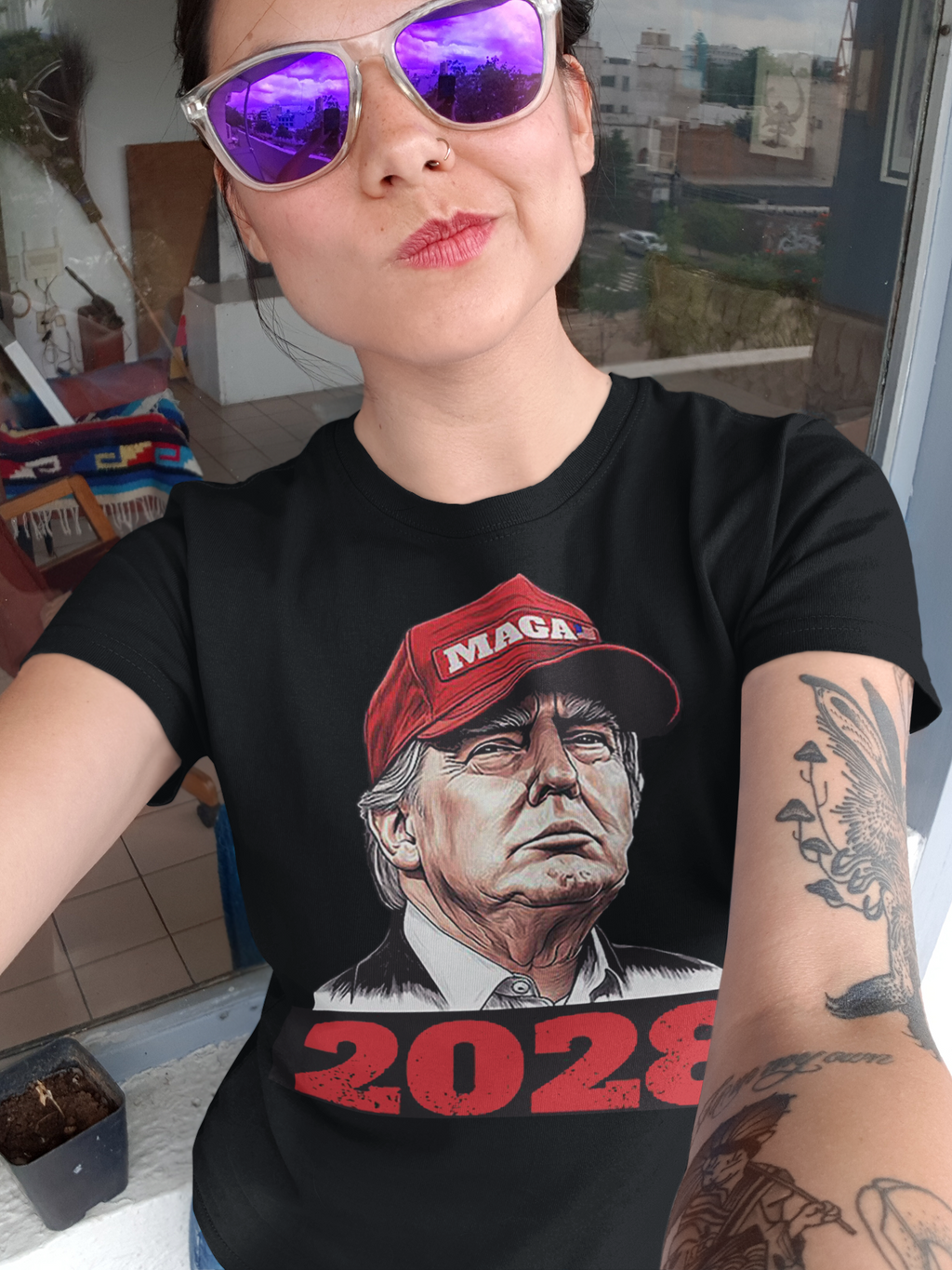Trump Wearing MAGA Hat 2028 T Shirt